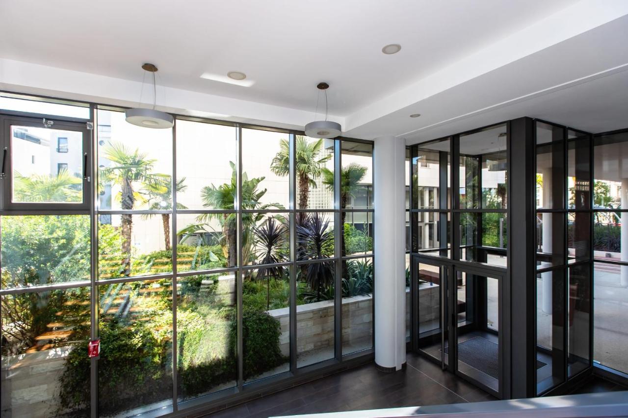 Renovated 2-Br Apartment With Terrace And Pool Cannes Exterior photo